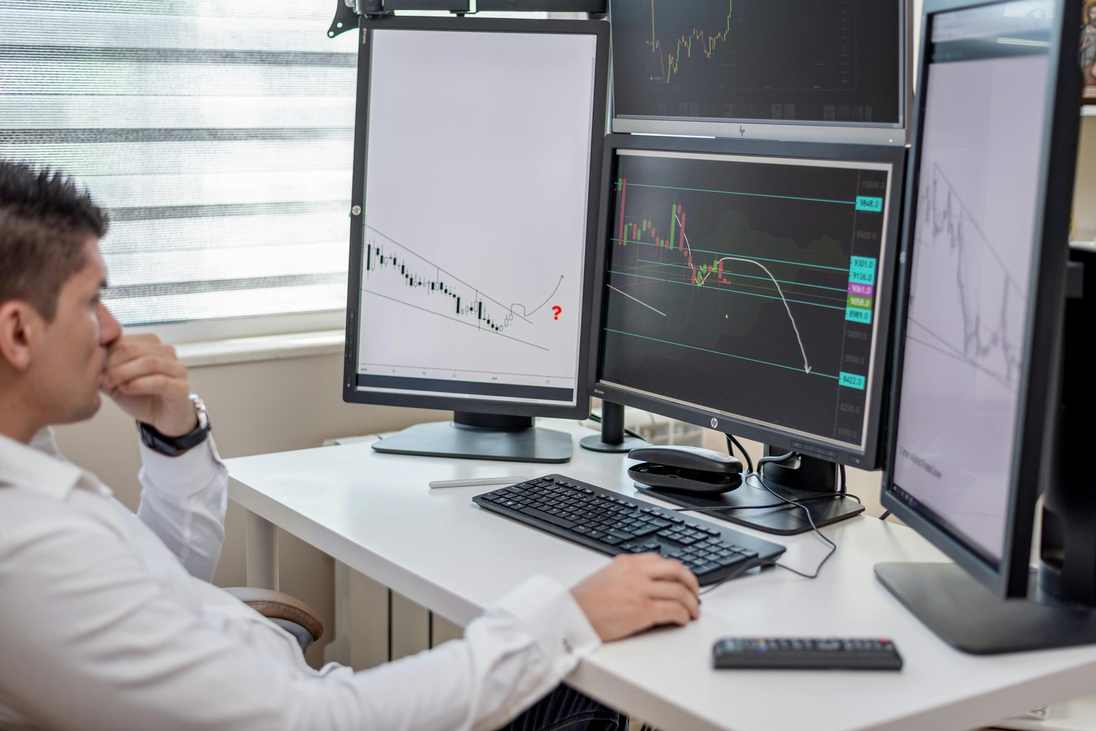 Geopolitical risk tweets predicted some market changes