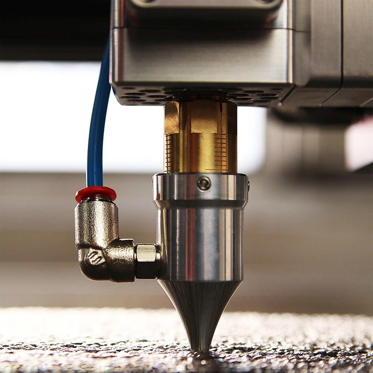 Accurate rovibrational levels for He2 a3Σu+ state match spectroscopy