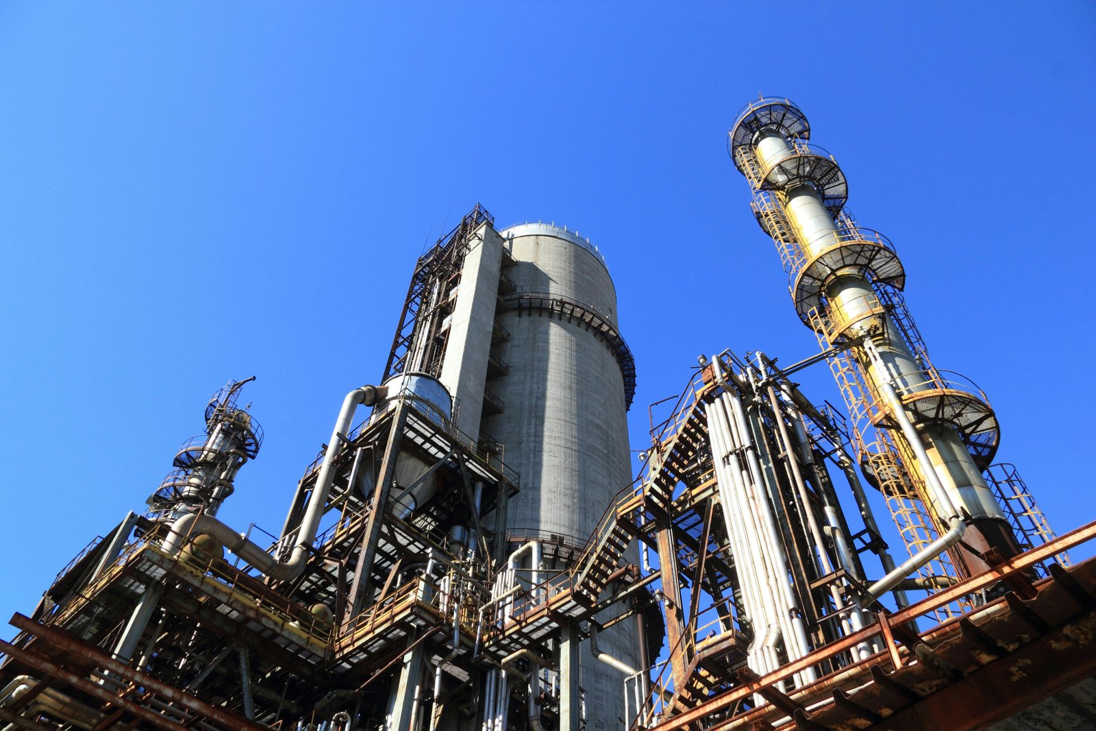 Coal-biomass co-firing stayed stable across wide boiler loads