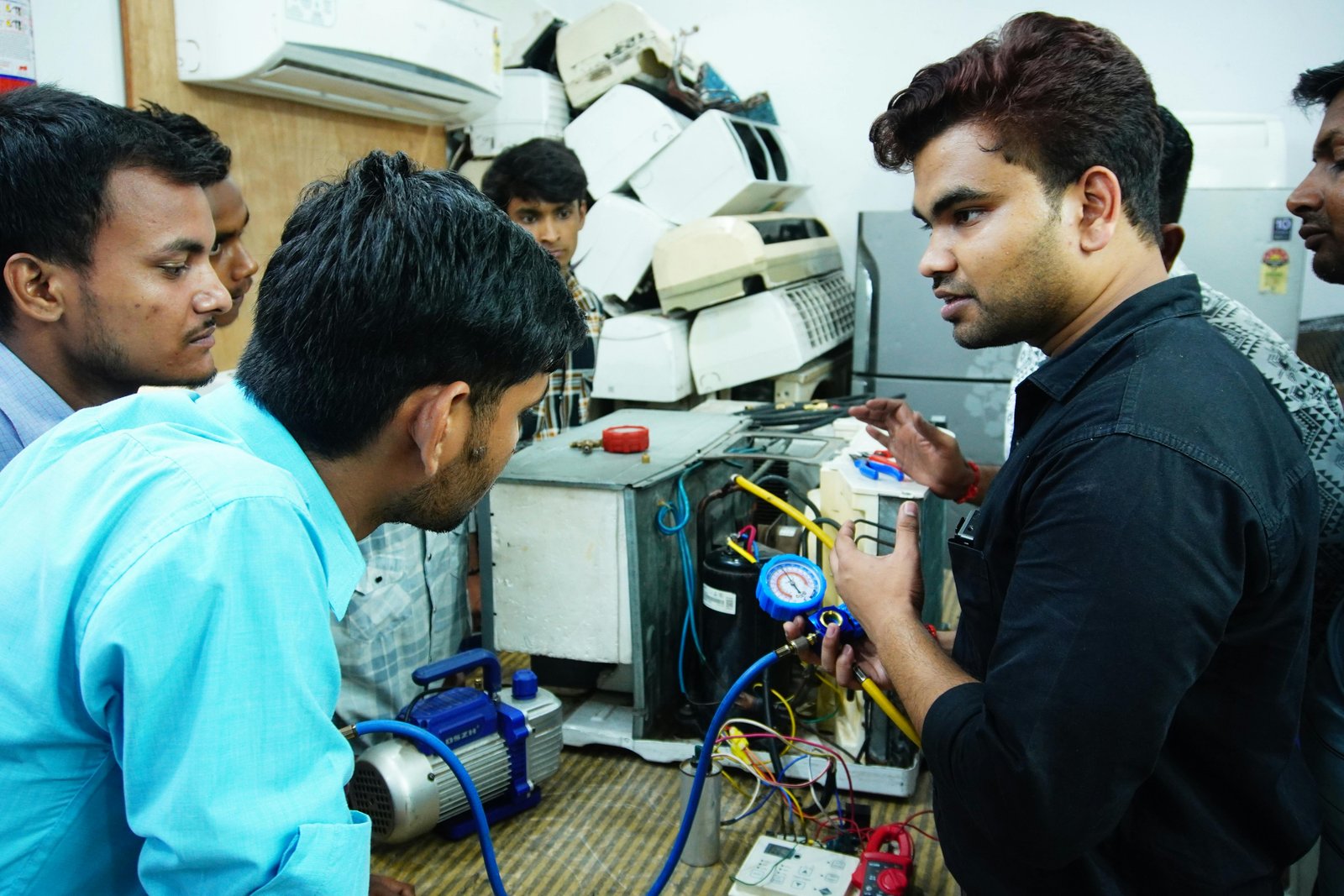 The Impact of Foreign Aid and Cooperation on Social Innovation in Azerbaijan: Example of Vocational Acquisition