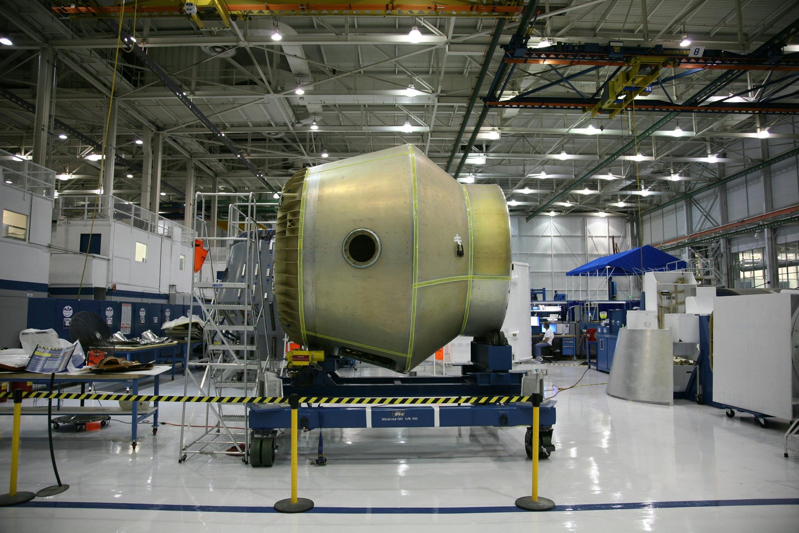 Soil properties affect landing airbag cushioning performance