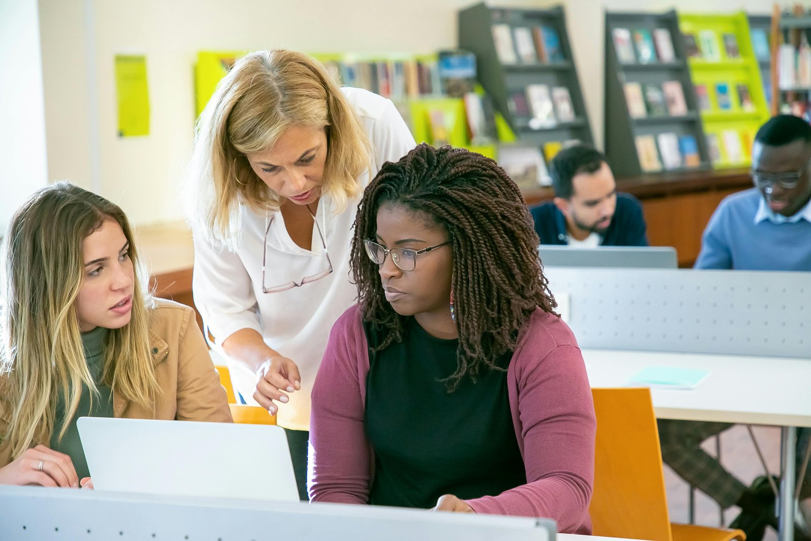 Dialogic teaching improved Grade 9 communication competence