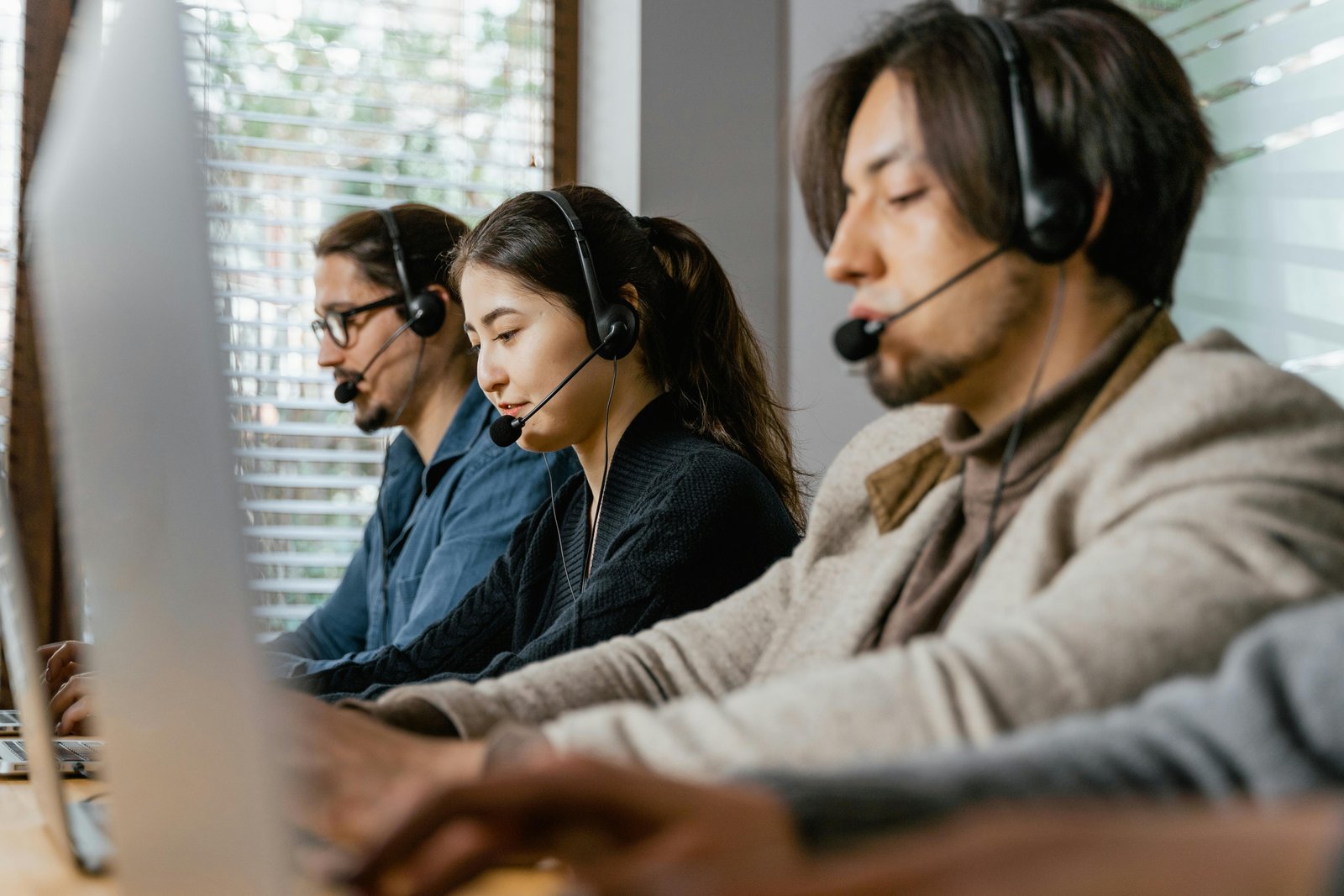 Emergency call accessibility is linked to crisis preparedness