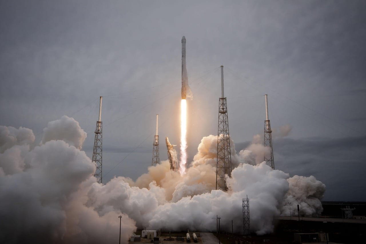 Rocket chlorine may slightly slow ozone recovery