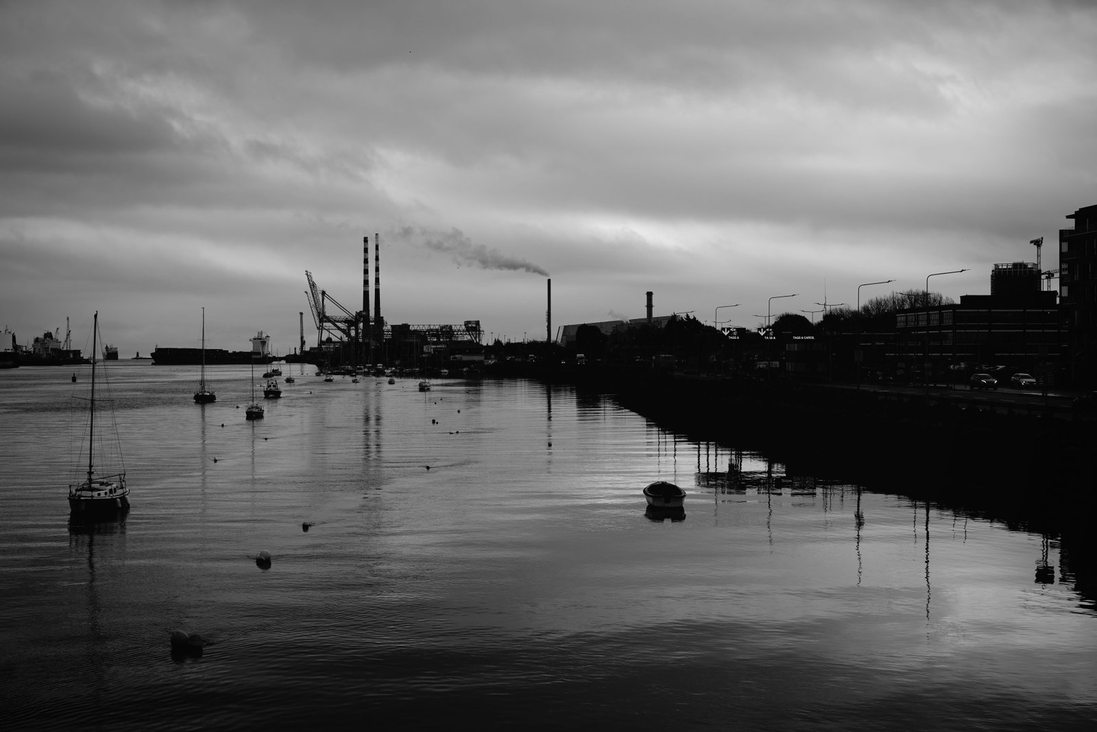 Pollution transfer in the Yangtze River Delta expanded over time