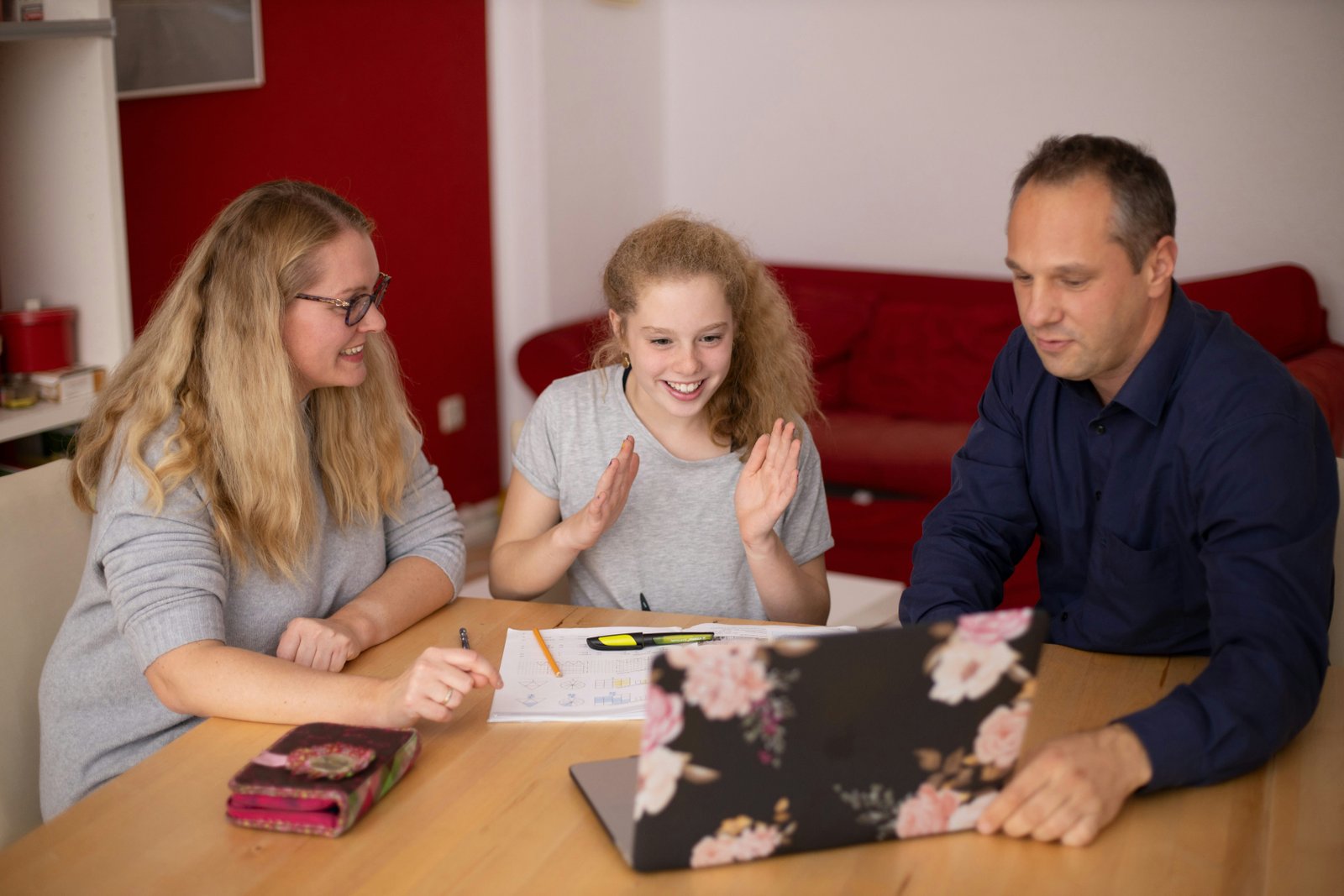 Deep learning classified GPA using family and psychological factors