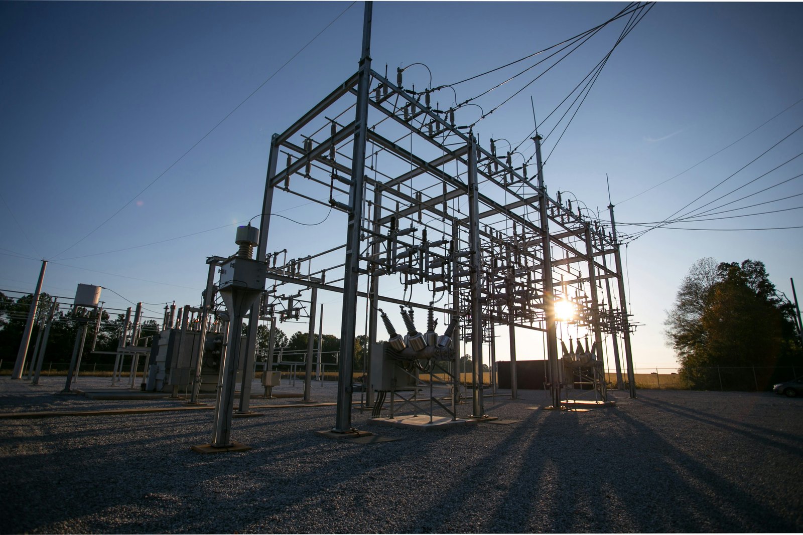 New-energy reserve capacity can aid primary frequency recovery