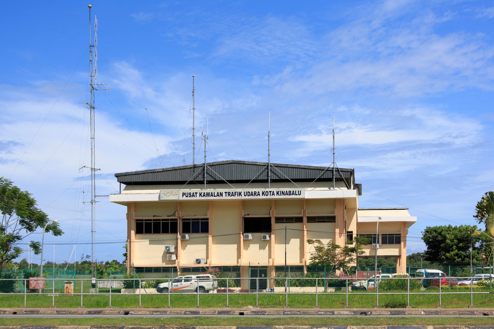 Regional patterns appear in routine Aviation English communication